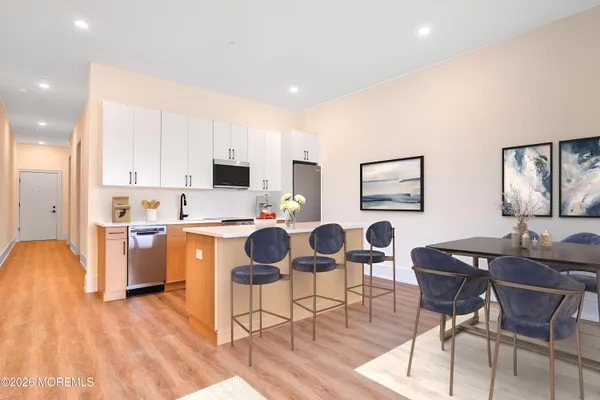 $4,200 | 527 Bangs Avenue, Unit 407, Asbury Park, NJ 07712