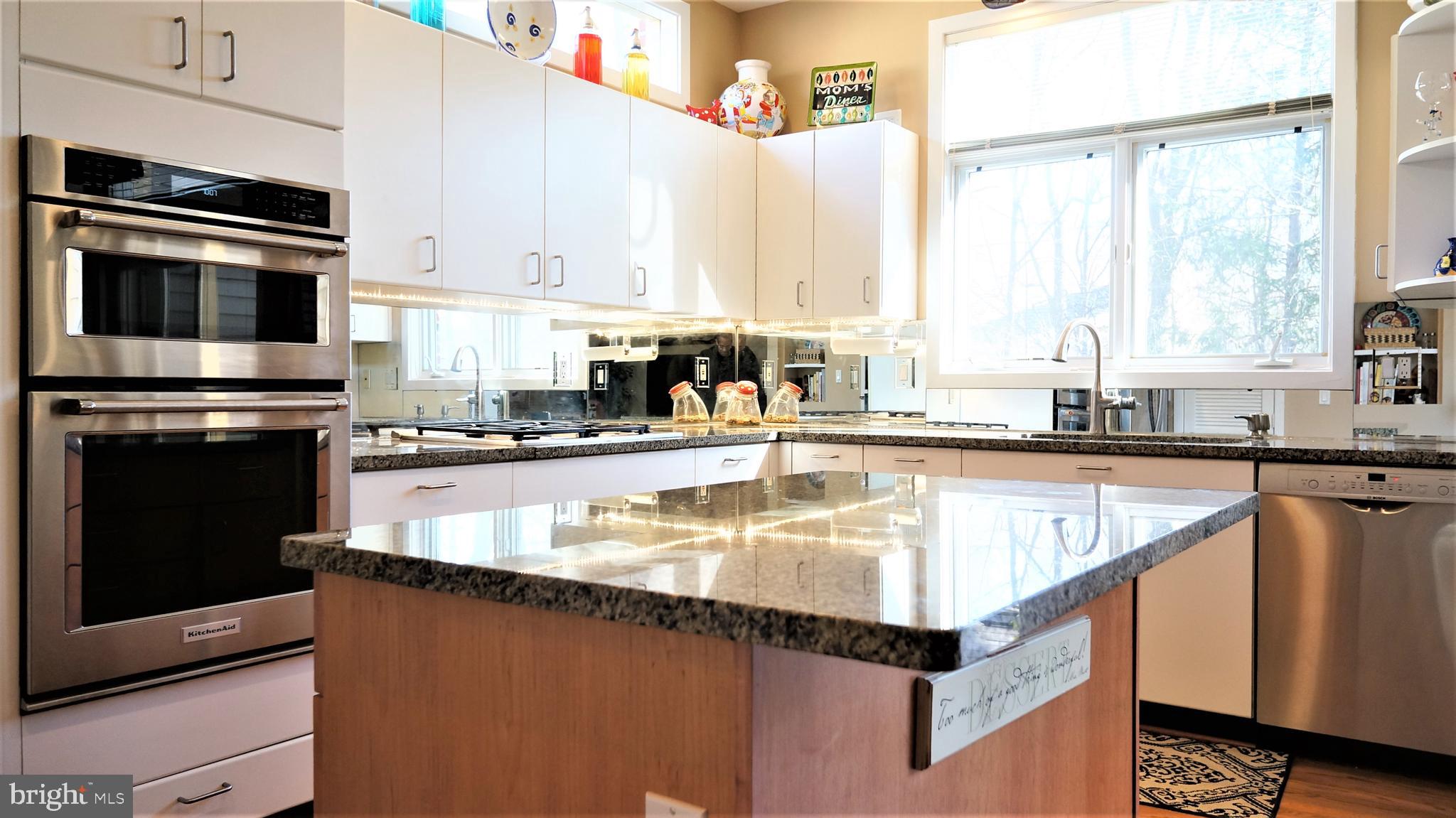 11530 Hemingway Drive Reston, VA 20194 - Photo 28 of 79