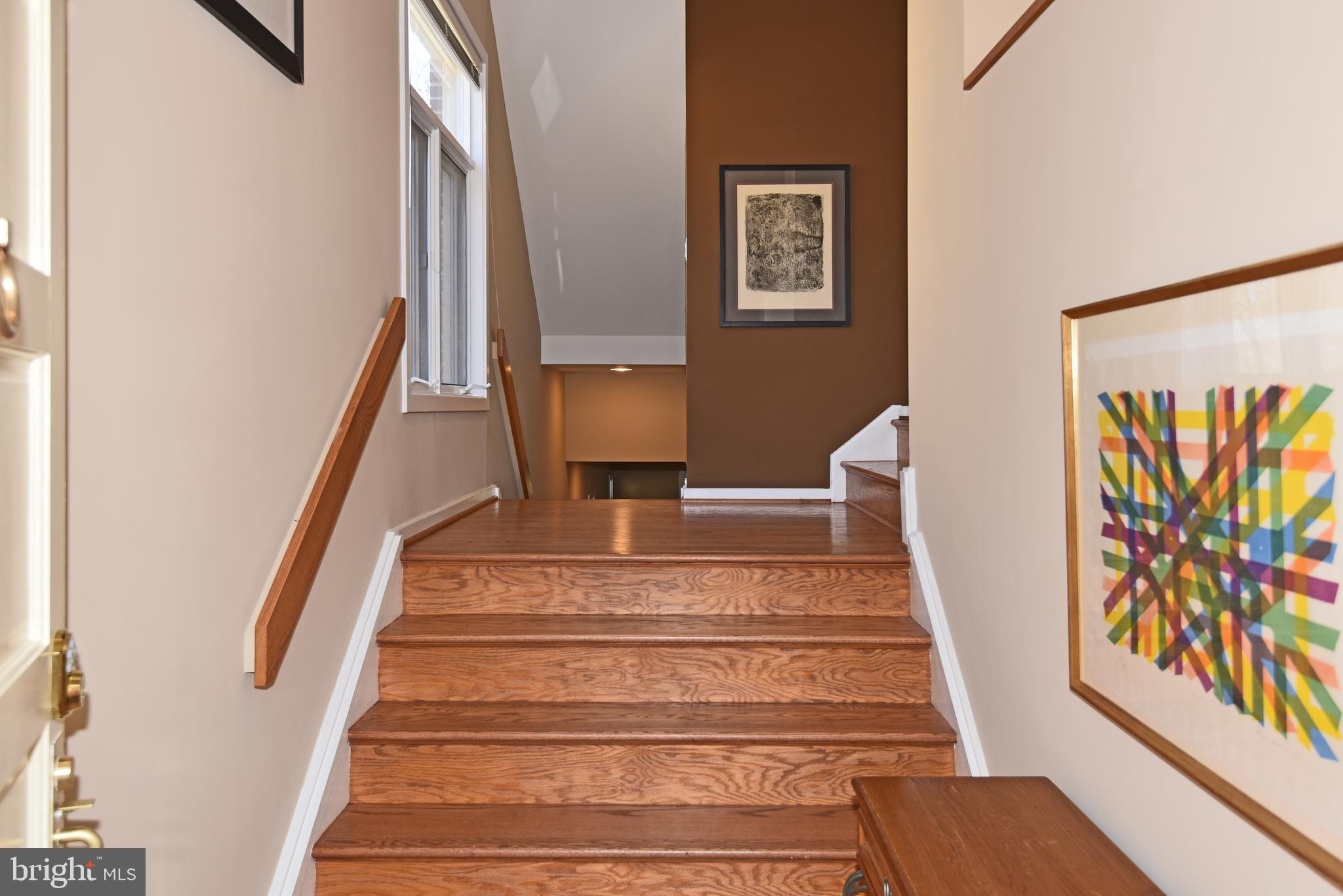 11530 Hemingway Drive Reston, VA 20194 - Photo 5 of 79