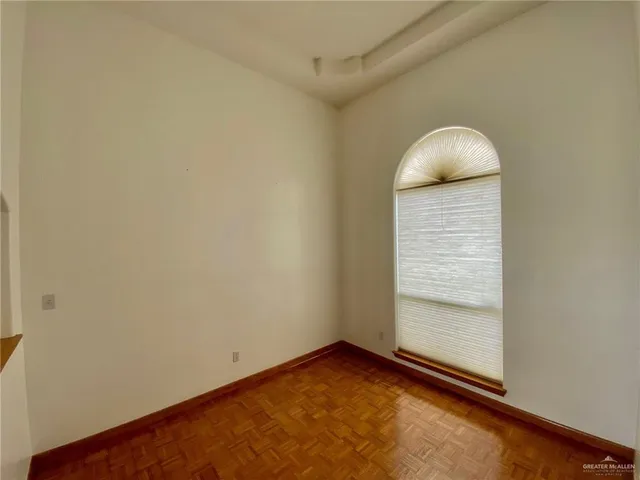 $1,900 | 4112 Blackhawk Street, Edinburg, TX 78539