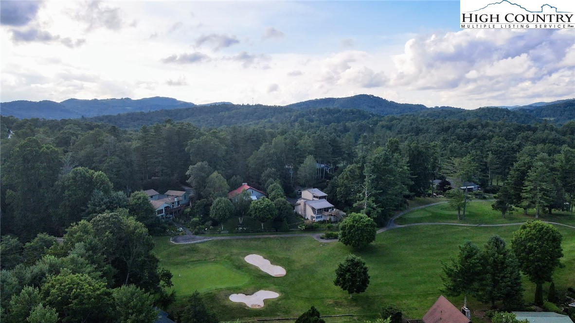 215 Rhododendron Loop Newland, NC 28657 - Photo 47 of 48 Gallery Image 47