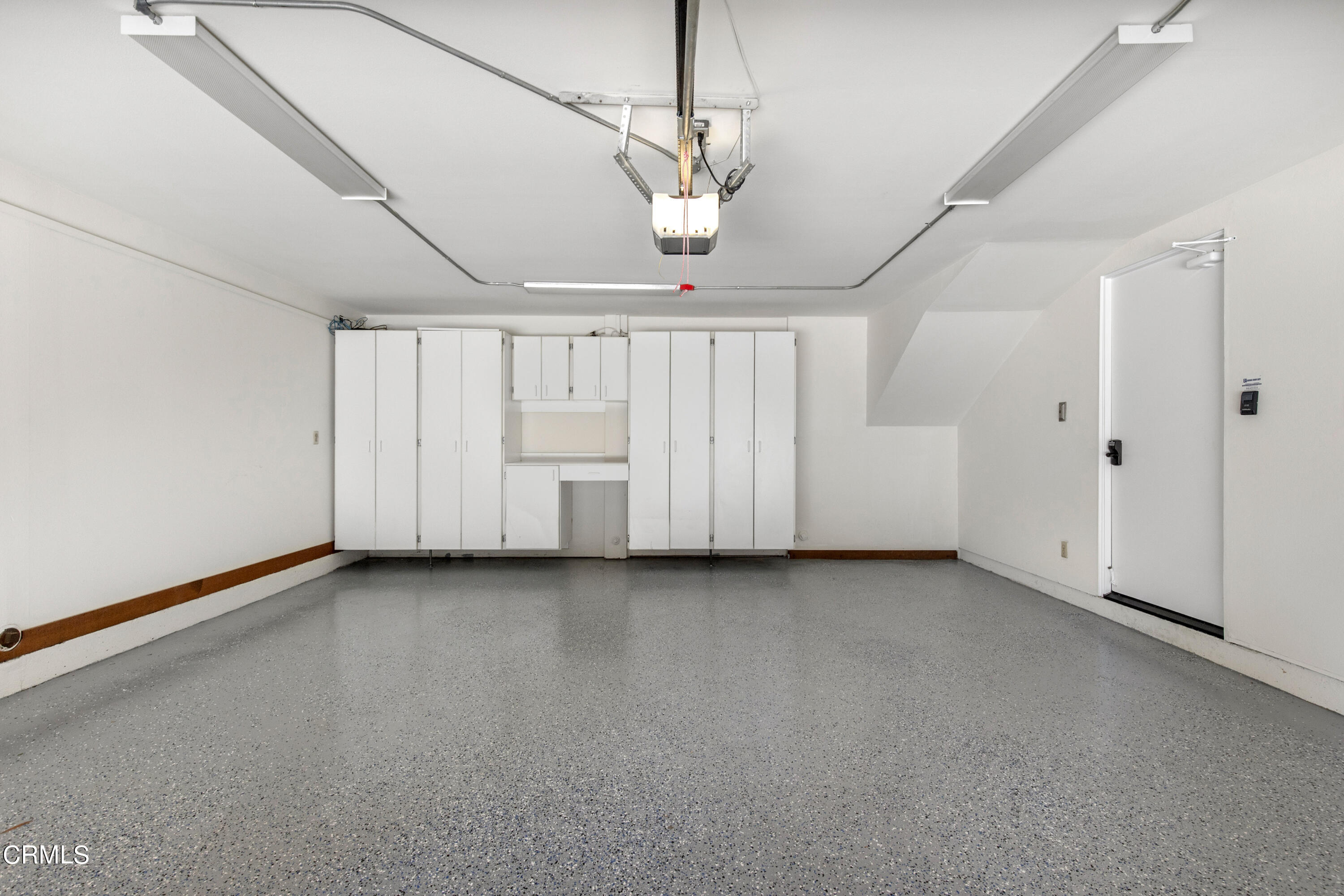 1 South Orange Grove Boulevard, Unit 12 Pasadena, CA 91105 - Photo 23 of 27