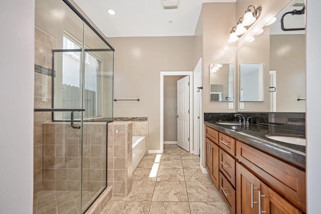 2232 Ranch View Drive Rocklin, CA 95765 - Photo 13 of 36