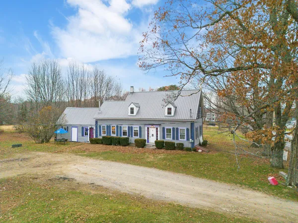 $350,000 | 60 Highway 41, Winthrop, ME 04364