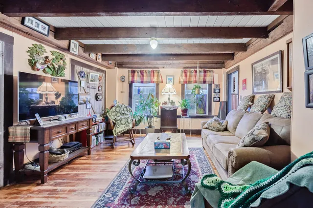 $359,900 | 60 Highway 41, Winthrop, ME 04364