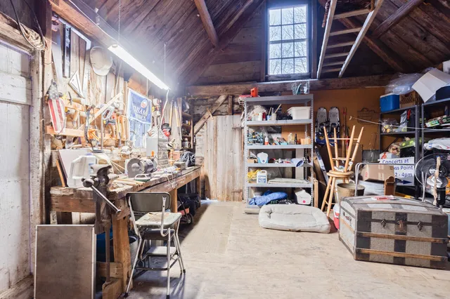 $359,900 | 60 Highway 41, Winthrop, ME 04364