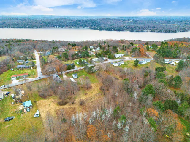 $359,900 | 60 Highway 41, Winthrop, ME 04364