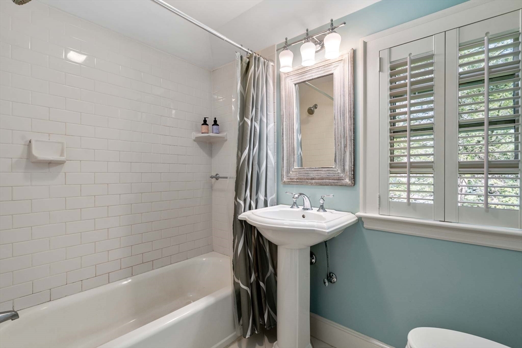 92 Parker Road Wellesley, MA 02482 - Photo 28 of 39 a bathroom with a sink a toilet and shower
