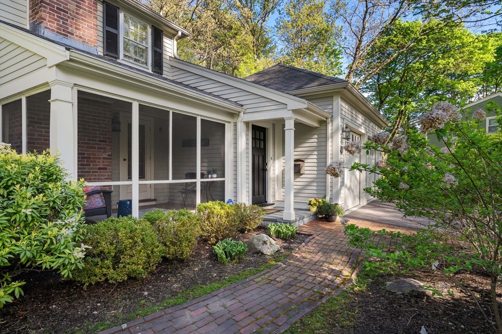 92 Parker Road Wellesley, MA 02482 - Photo 32 of 39
