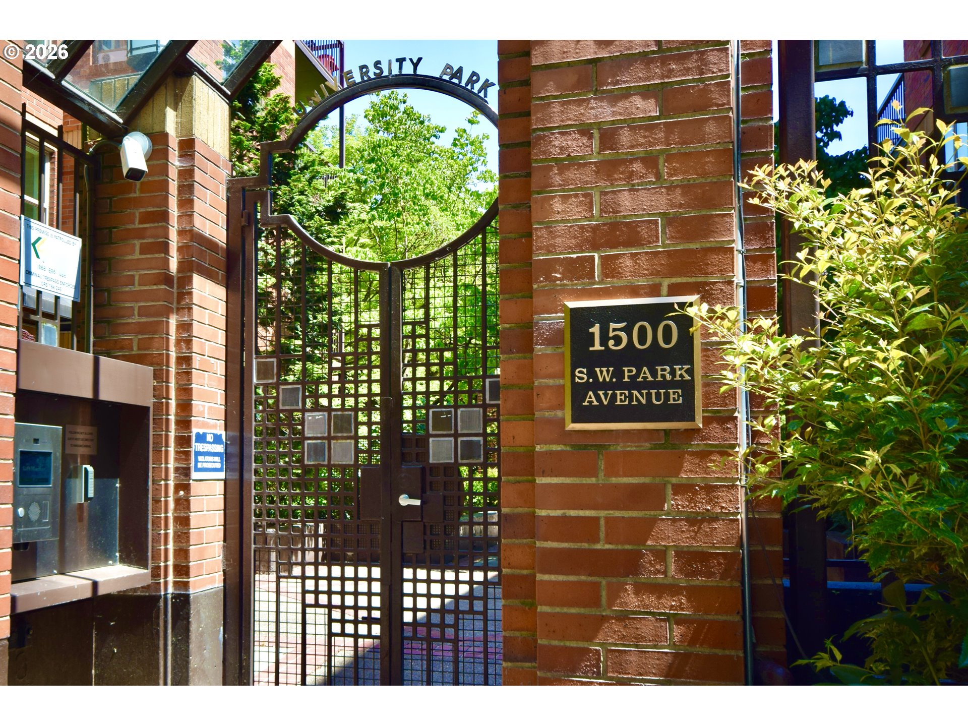 1500 Southwest Park Avenue, Unit 206 Portland, OR 97201 - Photo 2 of 22