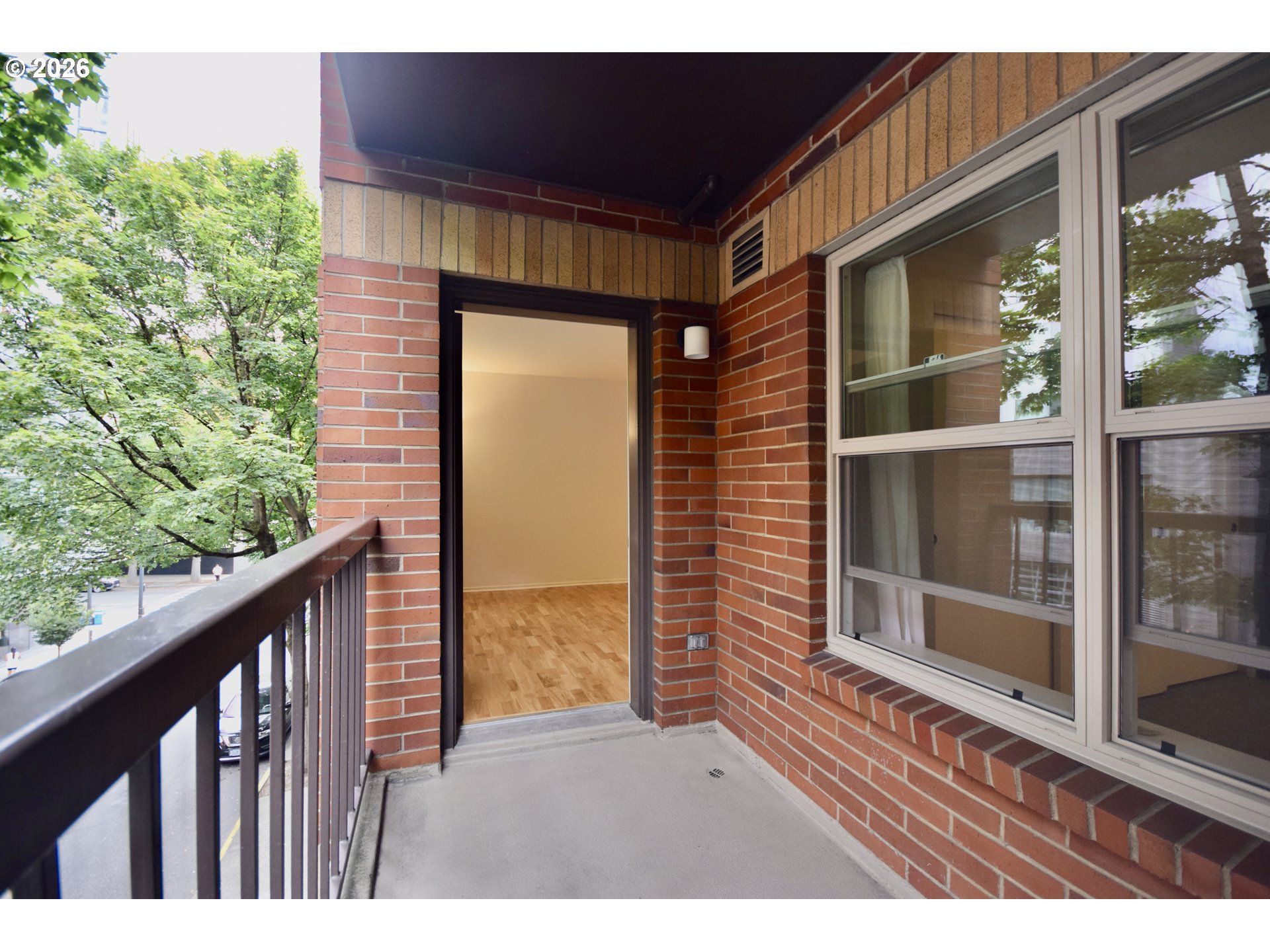 1500 Southwest Park Avenue, Unit 206 Portland, OR 97201 - Photo 3 of 22