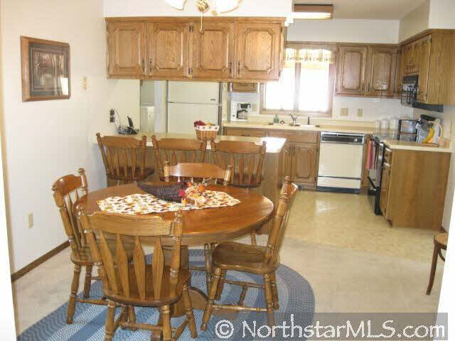 2009 Washington Lane Southwest Rochester, MN 55902 - Photo 3 of 7