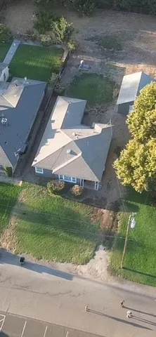 $389,900 | 102 East Willamette Avenue, Fresno, CA 93706