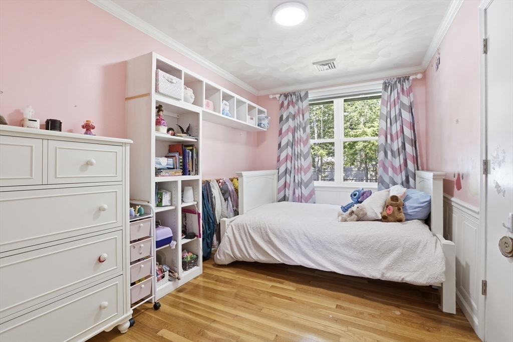 8 Maple Road Westford, MA 01886 - Photo 15 of 35