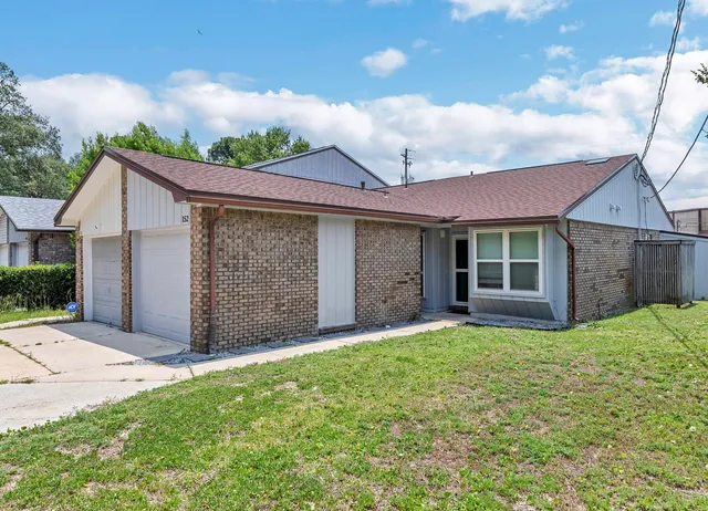 $1,500 | 152 Opp Boulevard Northeast, Fort Walton Beach, FL 32548