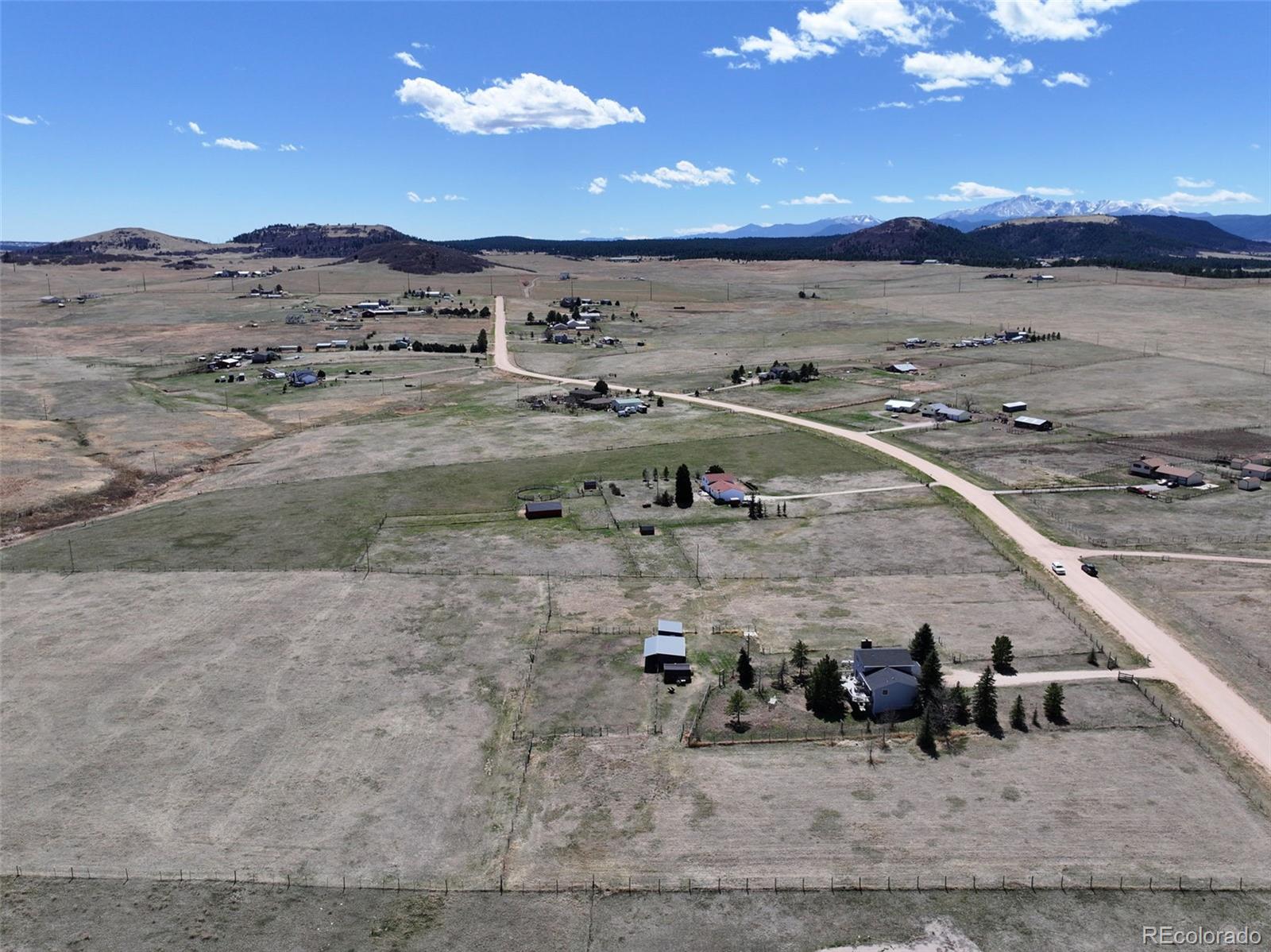 12360 South Mesa View Road Larkspur, CO 80118 - Photo 30 of 50 a view of a terrace