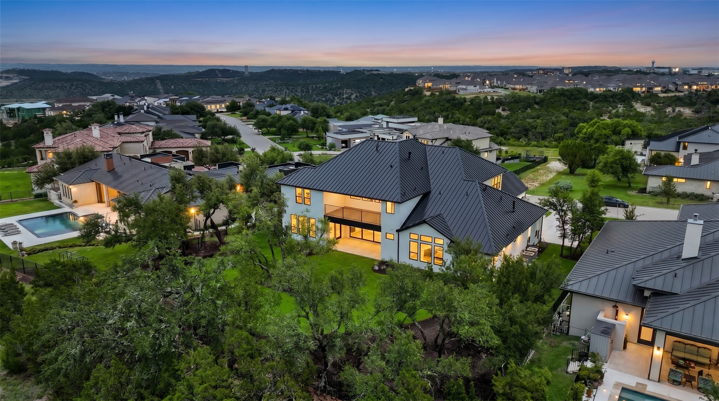 7500 Davenport Divide Road Austin, TX 78738 - Photo 32 of 40