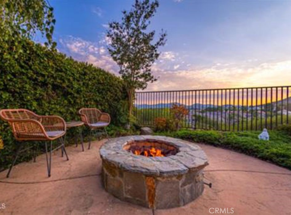 6475 Deerbrook Road Oak Park, CA 91377 - Photo 24 of 27