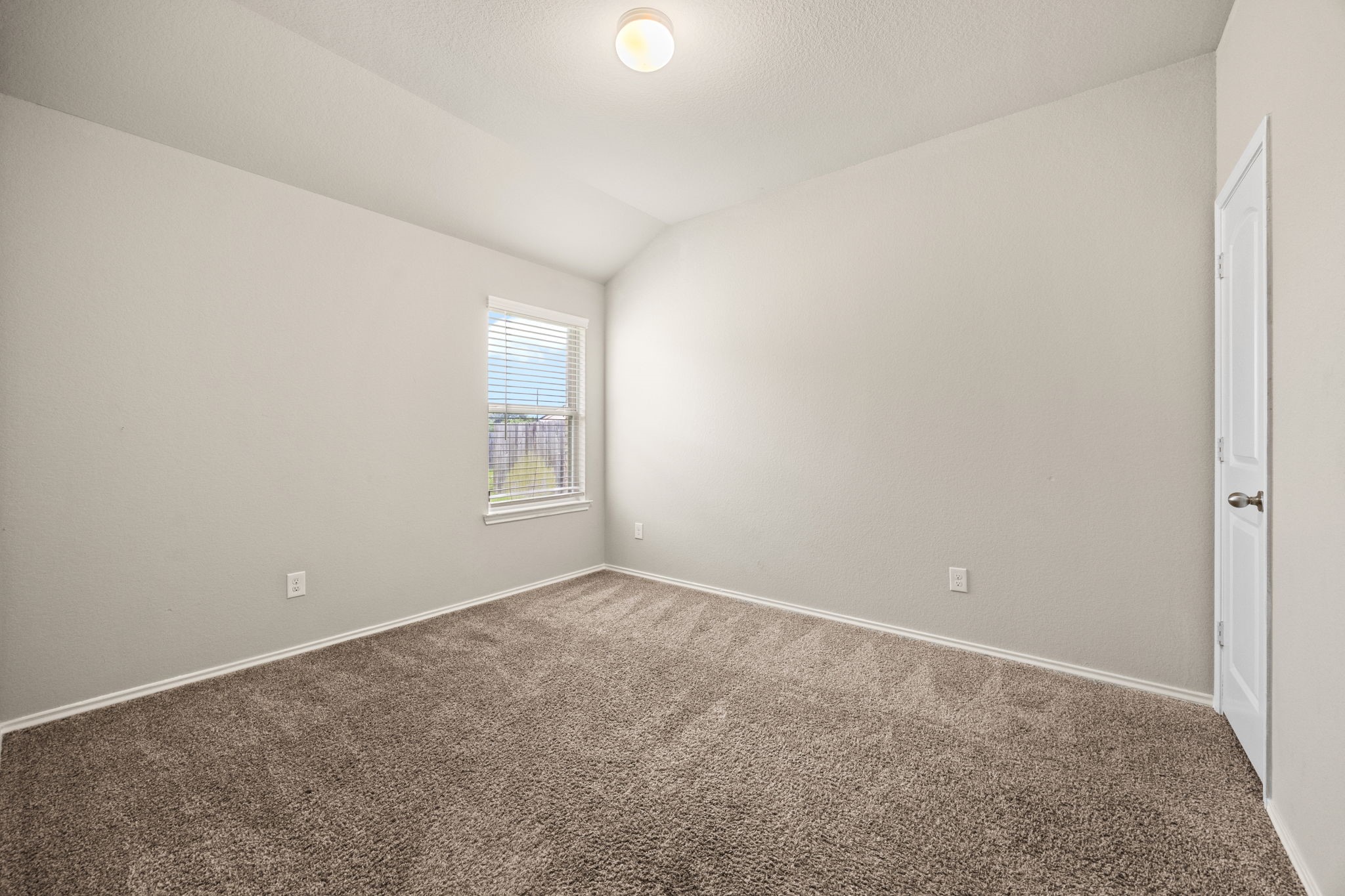 8002 Tamarind Lane Baytown, TX 77521 - Photo 18 of 35