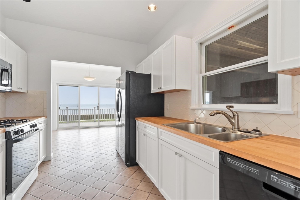 45 Willow Road Nahant, MA 01908 - Photo 19 of 36