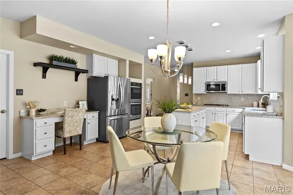 $849,900 | 17662 Garden Ridge Circle, Wildwood, MO 63038
