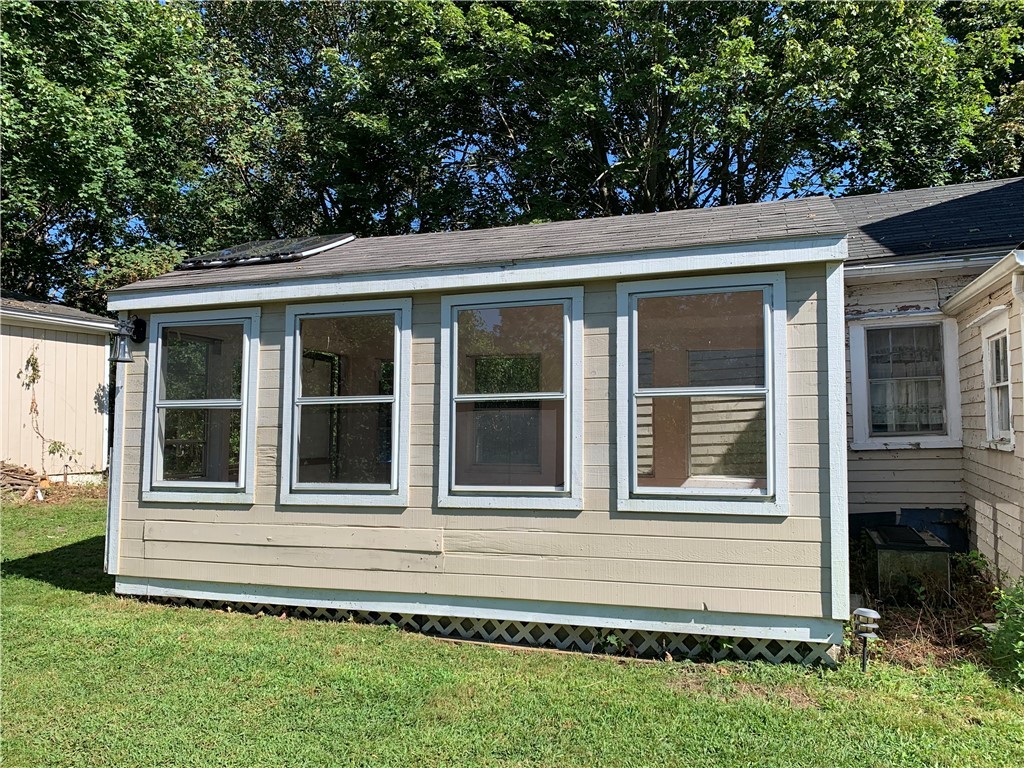 188 East Main Road Portsmouth, RI 02871 - Photo 15 of 19 Gallery Image 15