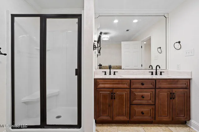 $2,300 | 13901 Plano Road, Ocean Springs, MS 39564