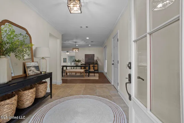 $2,300 | 13901 Plano Road, Ocean Springs, MS 39564