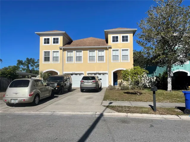 $779,999 | 646 Norfolk Street, Dunedin, FL 34698