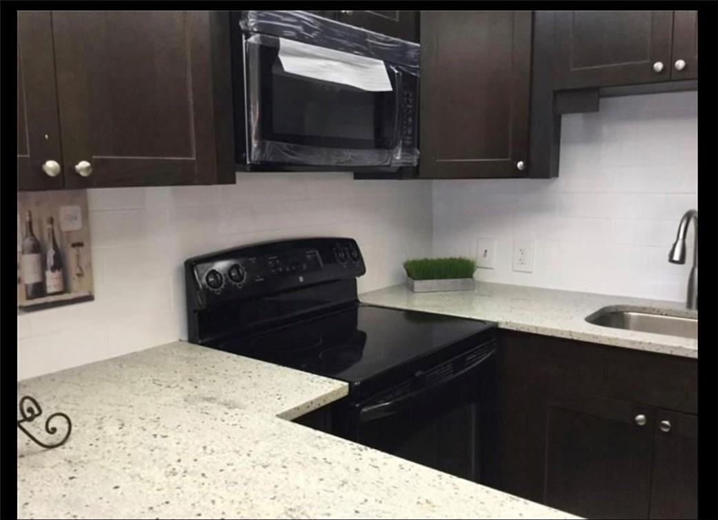 517 Mansfield M, Unit 517 Boca Raton, FL 33434 - Photo 9 of 23 Photo 9
