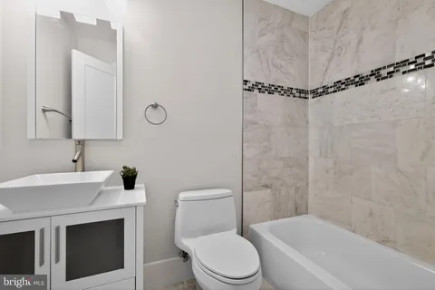 $529,000 | 5128 H Street Southeast, Washington, DC 20019