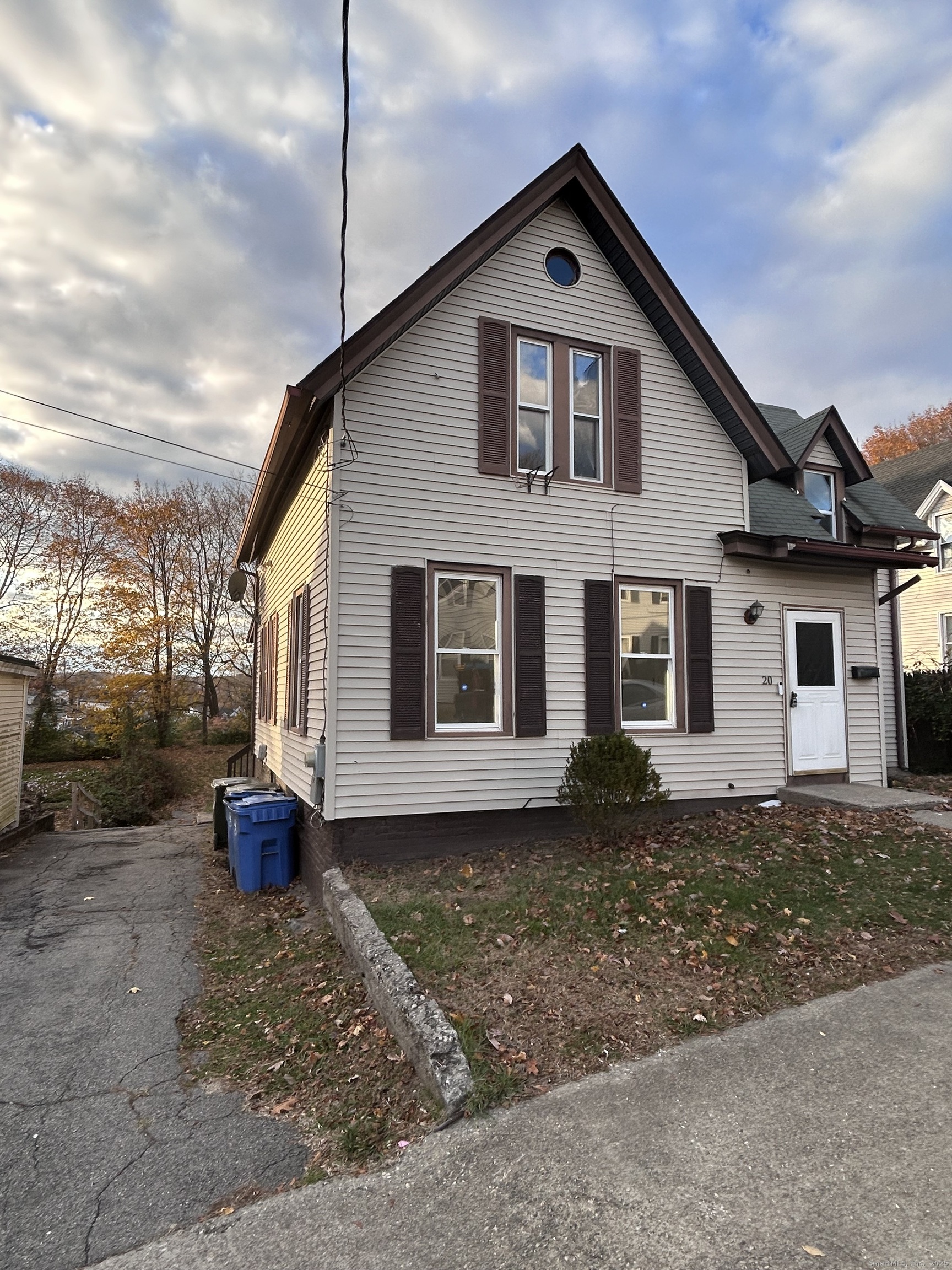20 Hedge Avenue Norwich, CT 06360 - Photo 2 of 14 a front view of a house with a yard