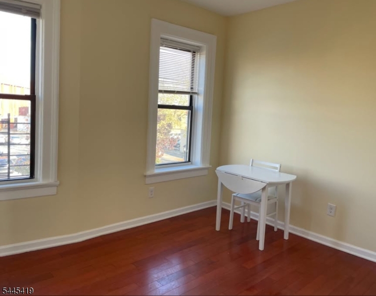 276 Morris Avenue, Unit 2 Elizabeth, NJ 07208 - Photo 4 of 7