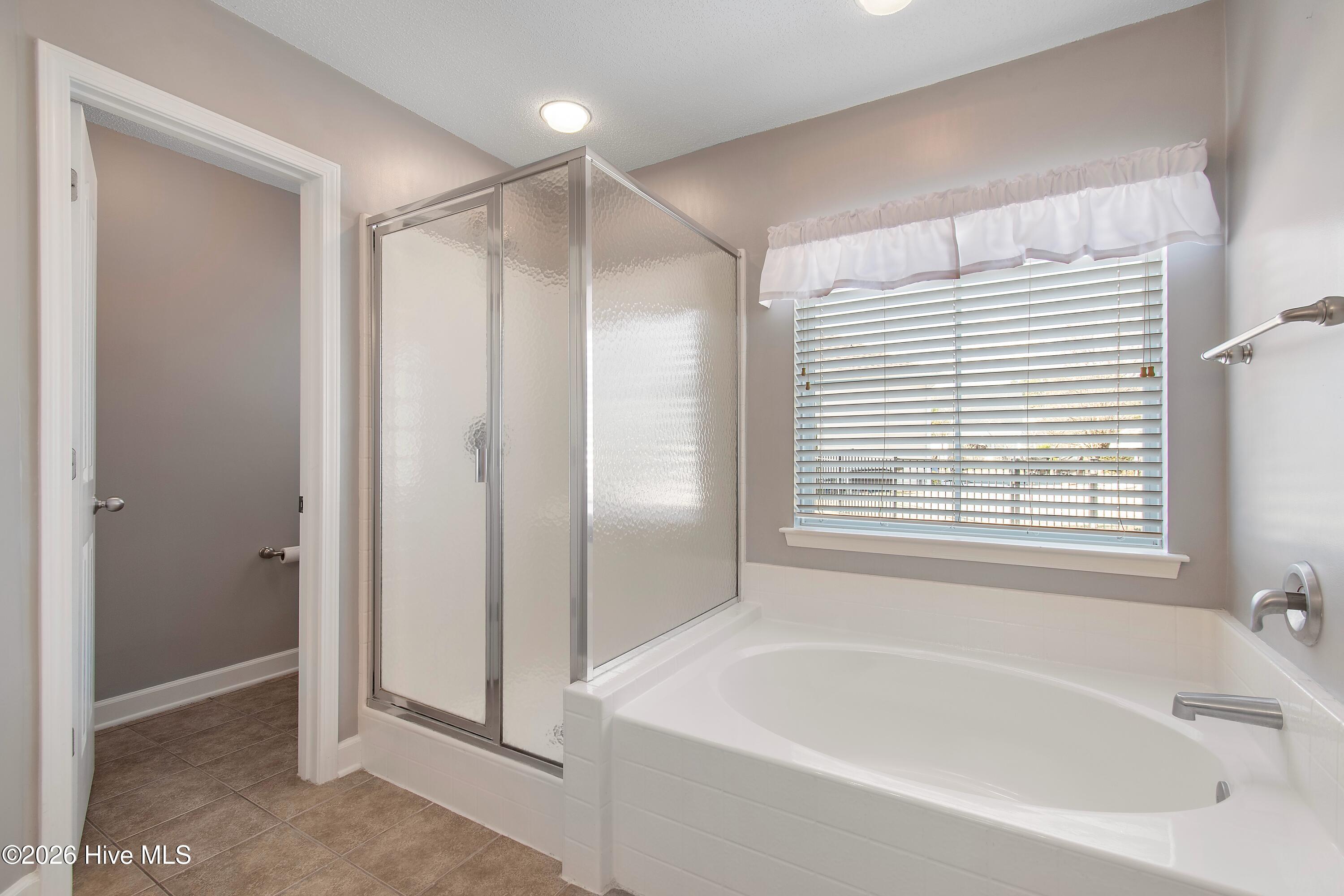 693 Privit Court Northwest Calabash, NC 28467 - Photo 27 of 42 Owner's Bath
