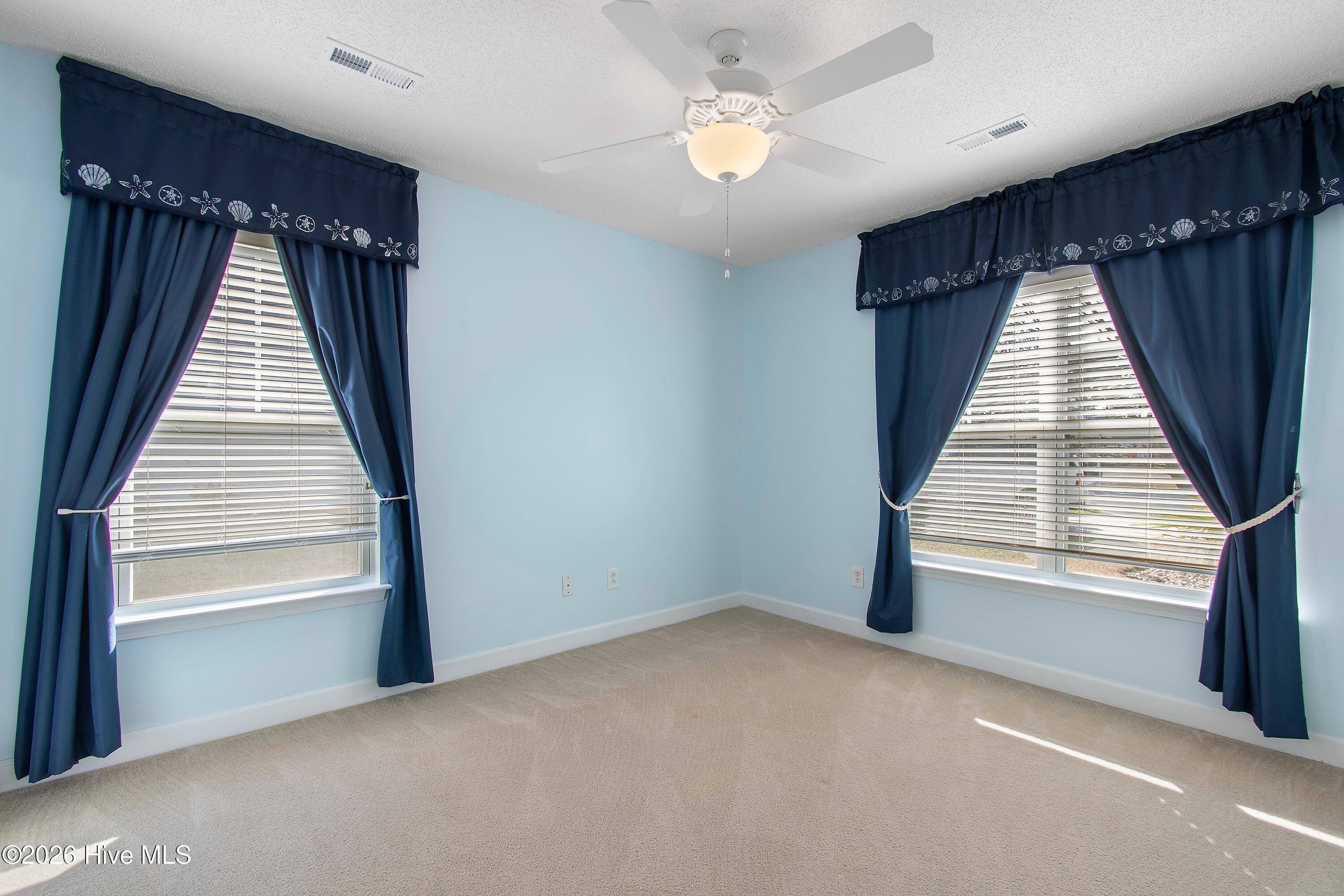 693 Privit Court Northwest Calabash, NC 28467 - Photo 29 of 42 Guest Room
