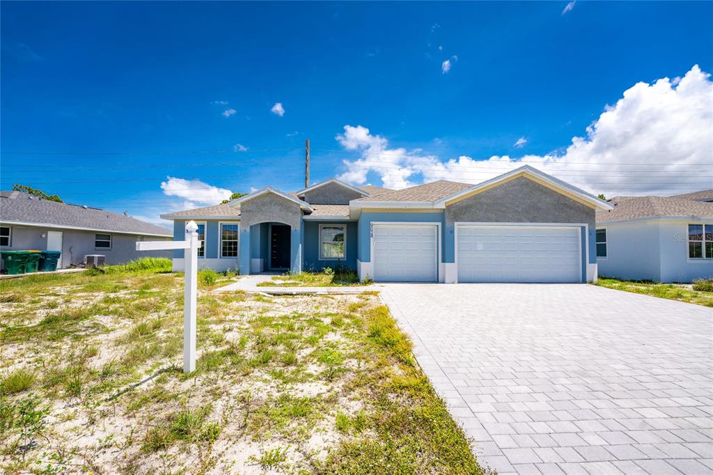 9024 Evelyn Road Englewood, FL 34224 - Photo 1 of 40