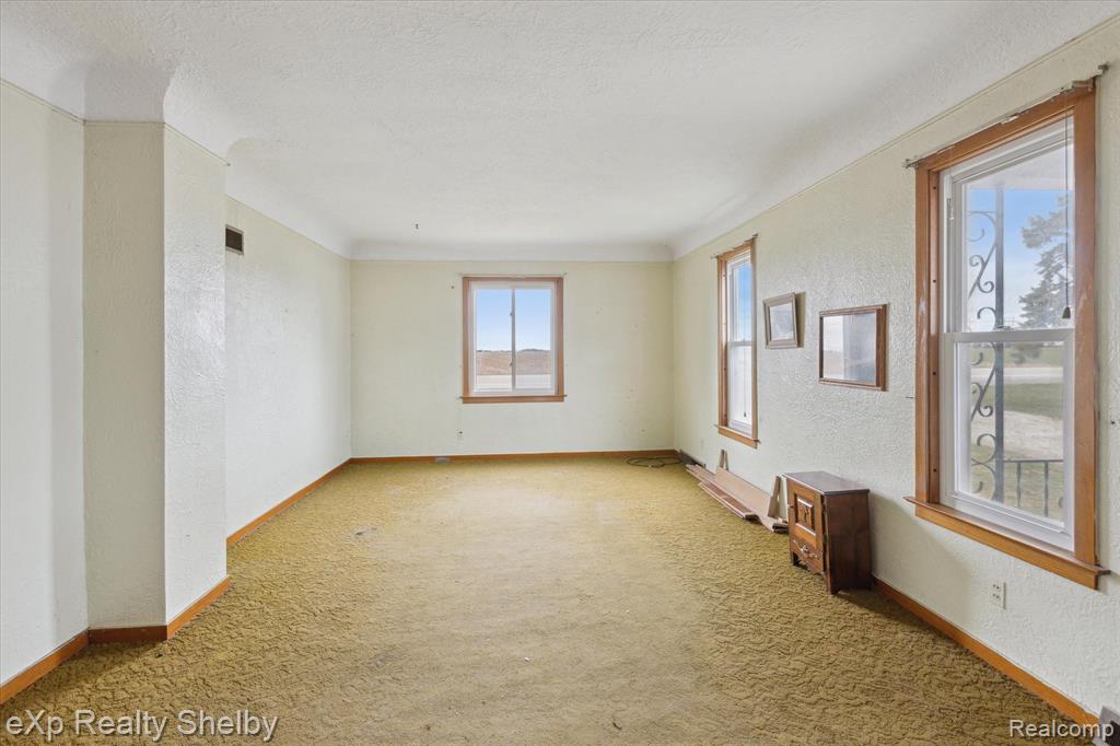 8433 Sanilac Road Vassar, MI 48768 - Photo 5 of 63 Gallery Image 5