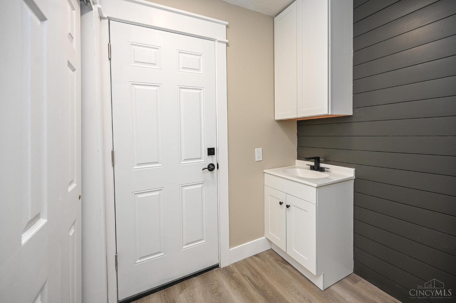 4185 Dixie Road Cincinnati, OH 45245 - Photo 20 of 37 Gallery Image 20