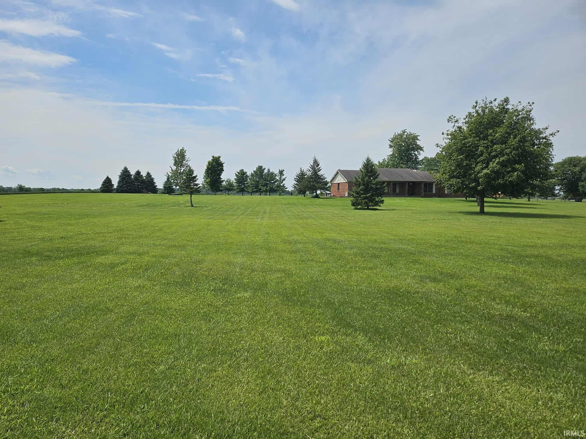 1051 West Division Road Huntington, IN 46750 - Photo 35 of 36 Gallery Image 35