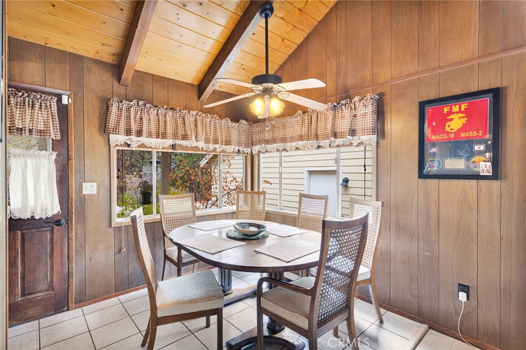 2046 Thrush Road Wrightwood, CA 92397 - Photo 15 of 44