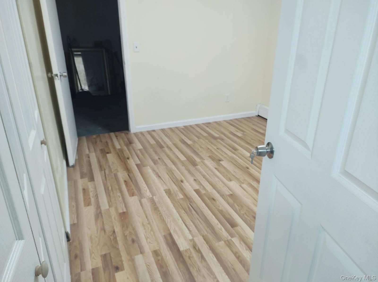 41 Woodbrook Drive Ridge, NY 11961 - Photo 12 of 15