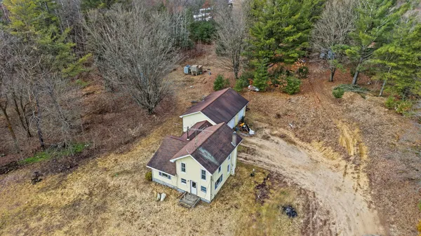 $215,000 | 18671 230th Avenue, Big Rapids, MI 49307