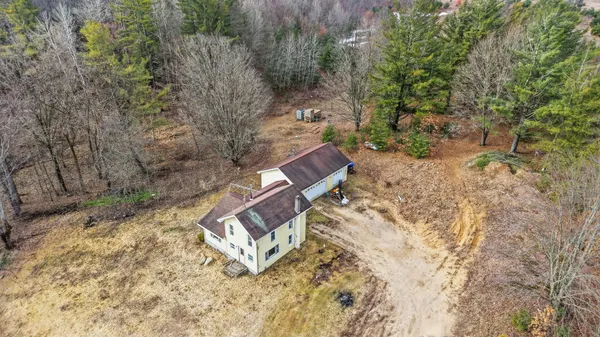 $215,000 | 18671 230th Avenue, Big Rapids, MI 49307