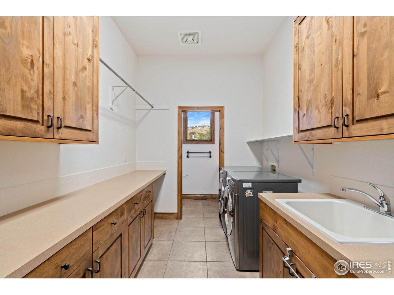 4408 Red Fox Road Fort Collins, CO 80526 - Photo 15 of 38 Gallery Image 15