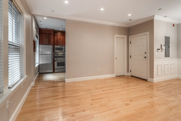 52 Cooper Street, Unit 3 Boston, MA 02113 - Photo 11 of 24 Gallery Image 11