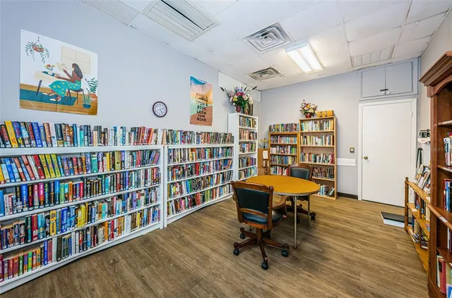 $147,500 | 10022 Lily Street North, Unit N, Pinellas Park, FL 33782