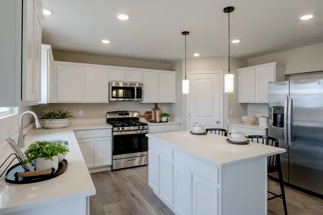 $585,770 | 492 Endicott Road, South Elgin, IL 60177