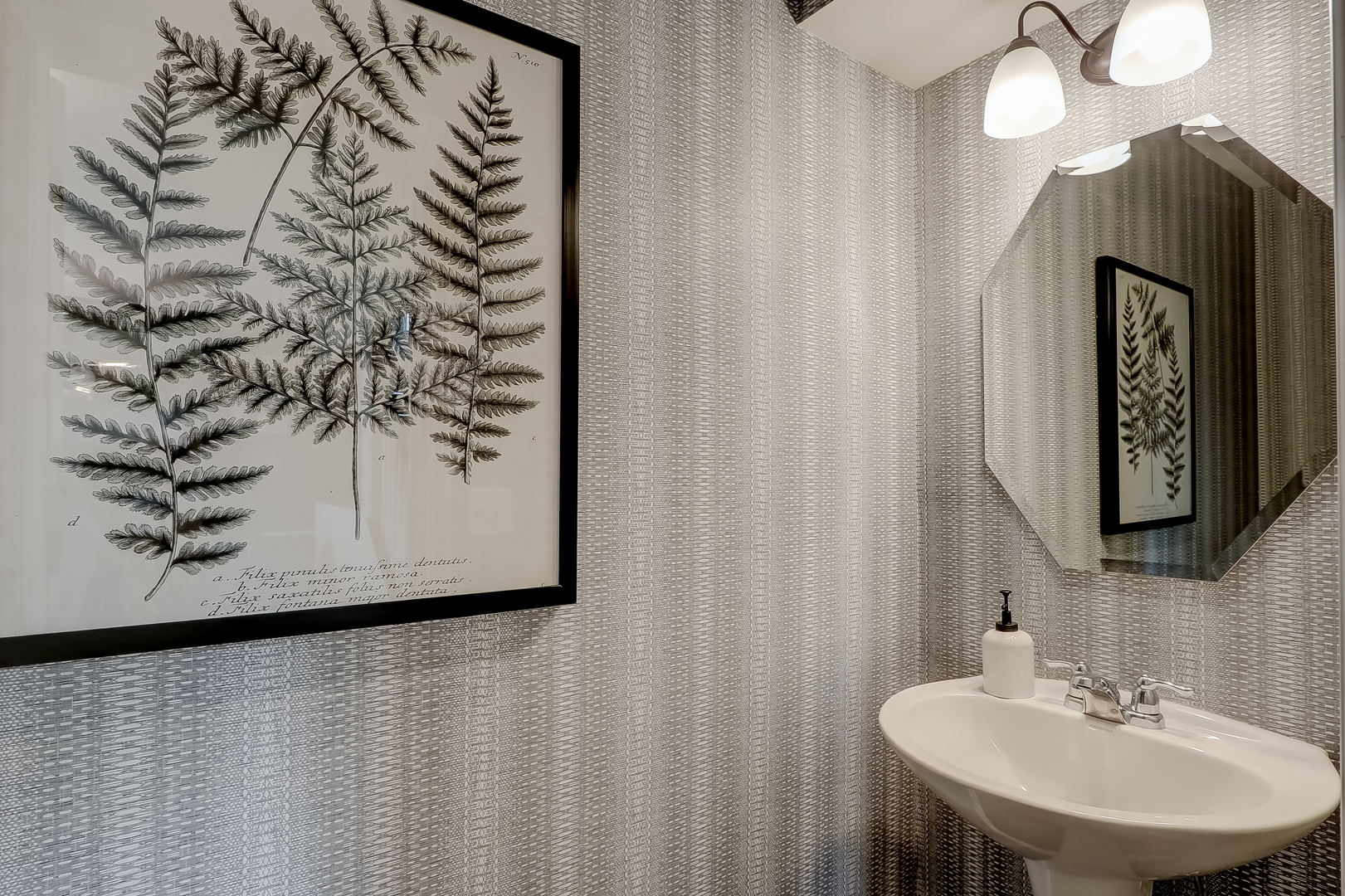 492 Endicott Road South Elgin, IL 60177 - Photo 30 of 30 a bathroom with a sink and a mirror