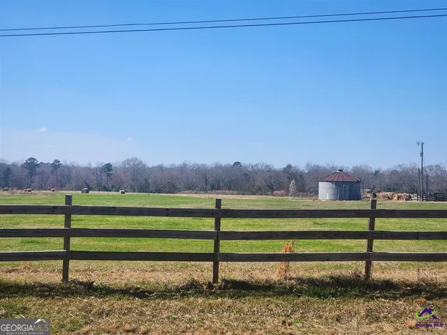 a view of a bench in a yard