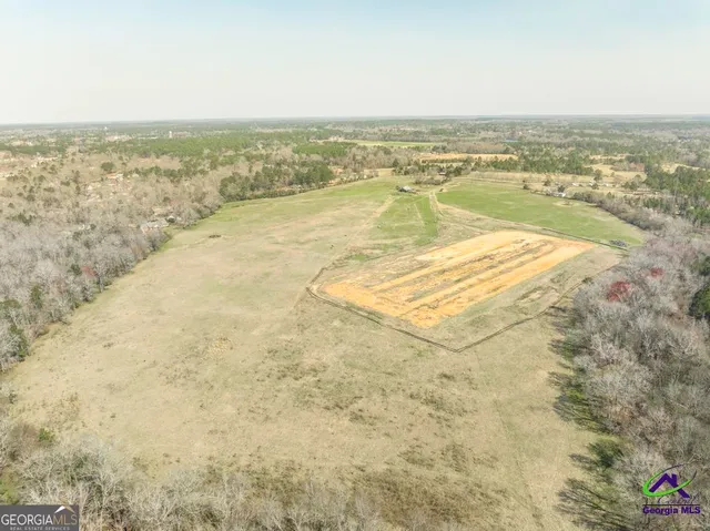 a view of an ocean and beach